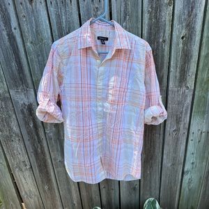 Van Heusen plaid button front shirt size small
